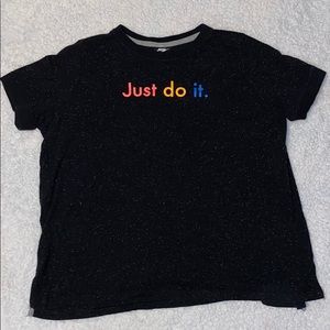 Nike tee